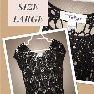 Great Northern Indigo Size L Black Lace Top